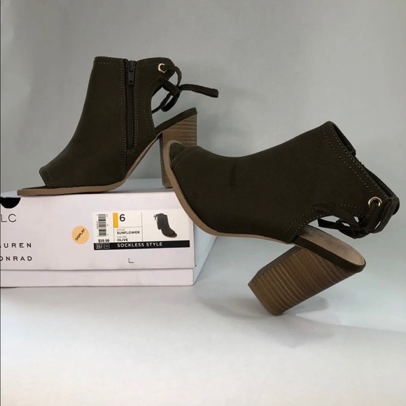 Booties - Picture 4 of 7